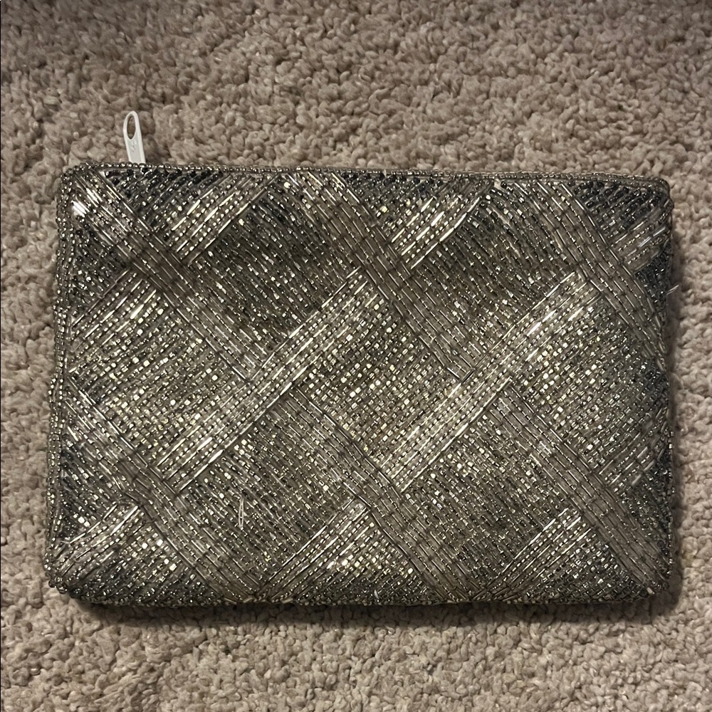 Vintage Elegant Beaded Silver Clutch Bag
